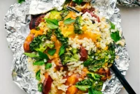 Easy Cheesy Chicken and Broccoli Foil Bake