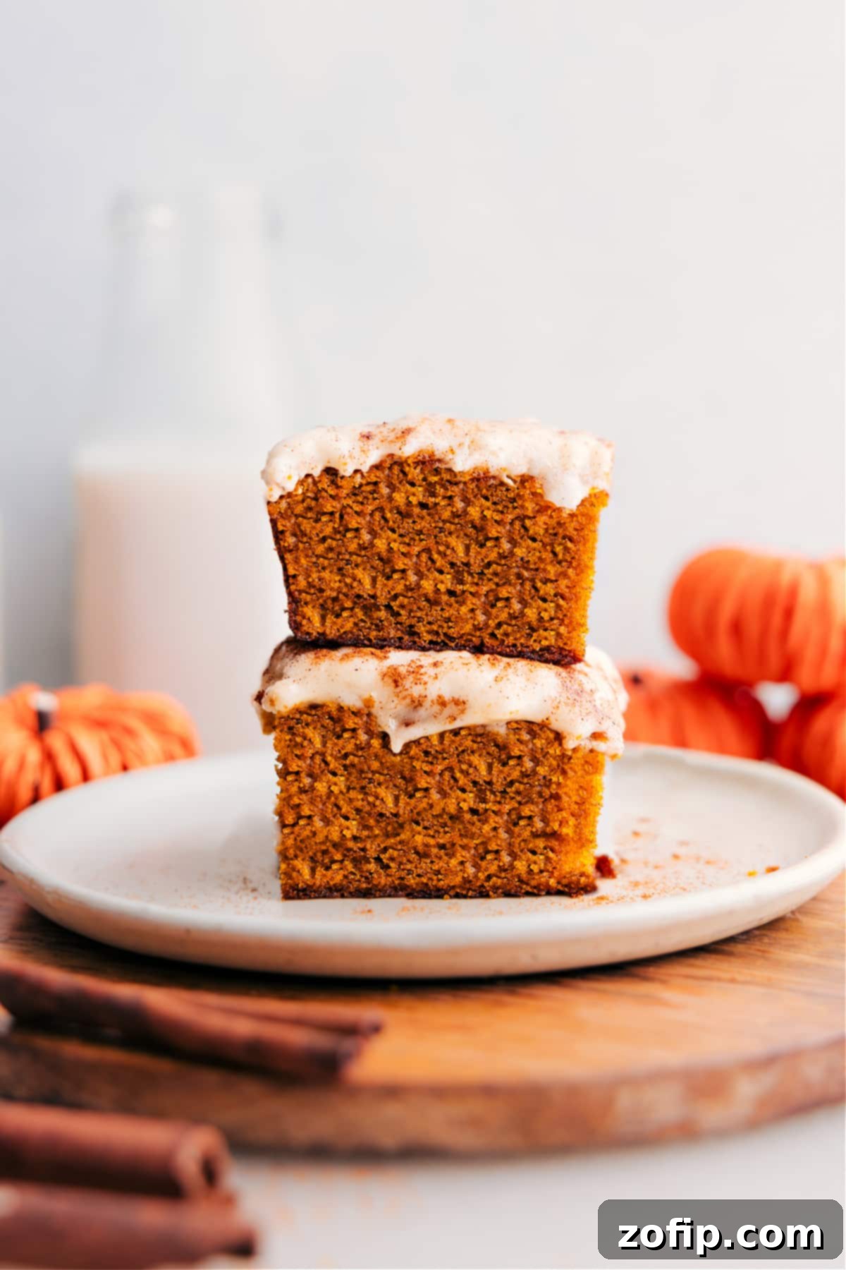 Harvest Spice Pumpkin Bars 1 featured 109376