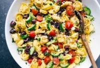 Mediterranean Tortellini Delight