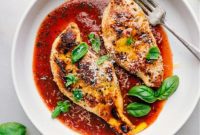 Vibrant Tomato Basil Chicken