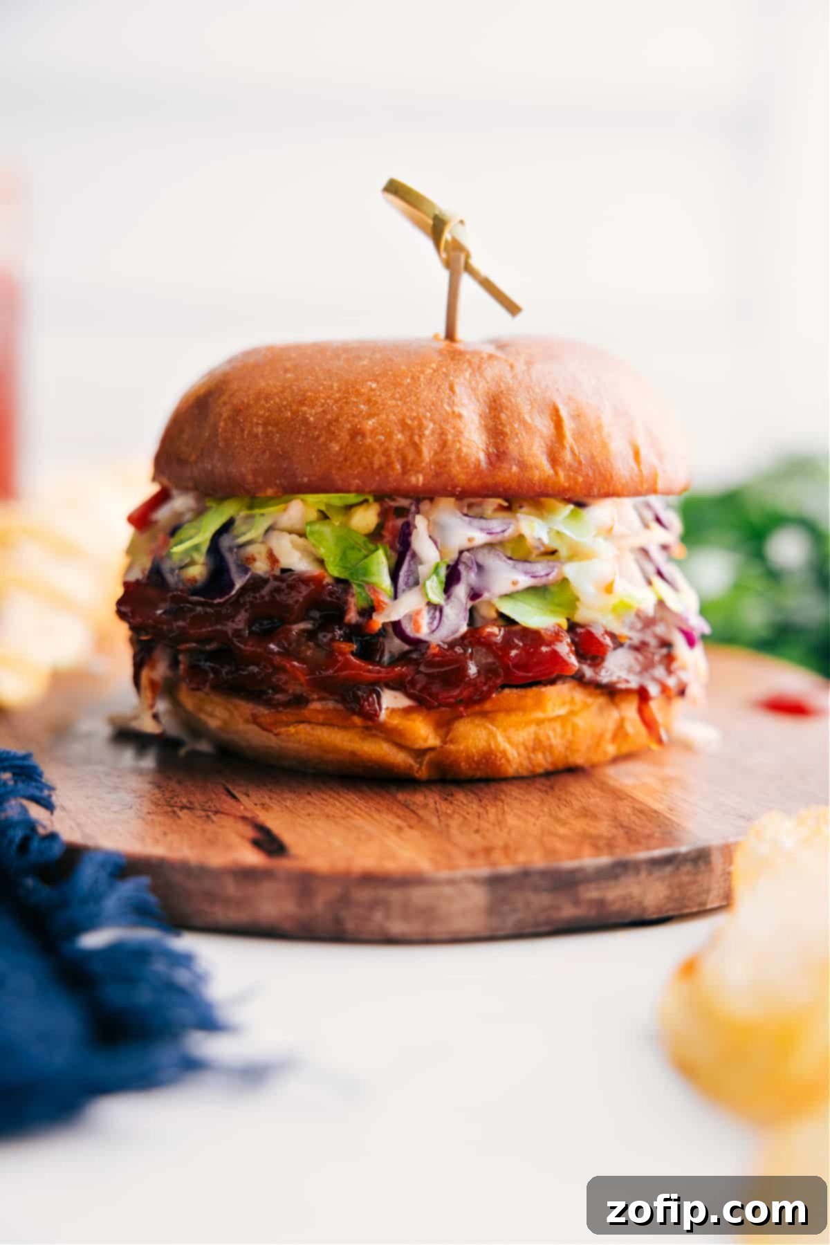 Slow Cooked Pulled Pork Sandwich Perfection 1 featured 13945