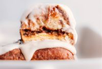 Aloha Cinnamon Rolls