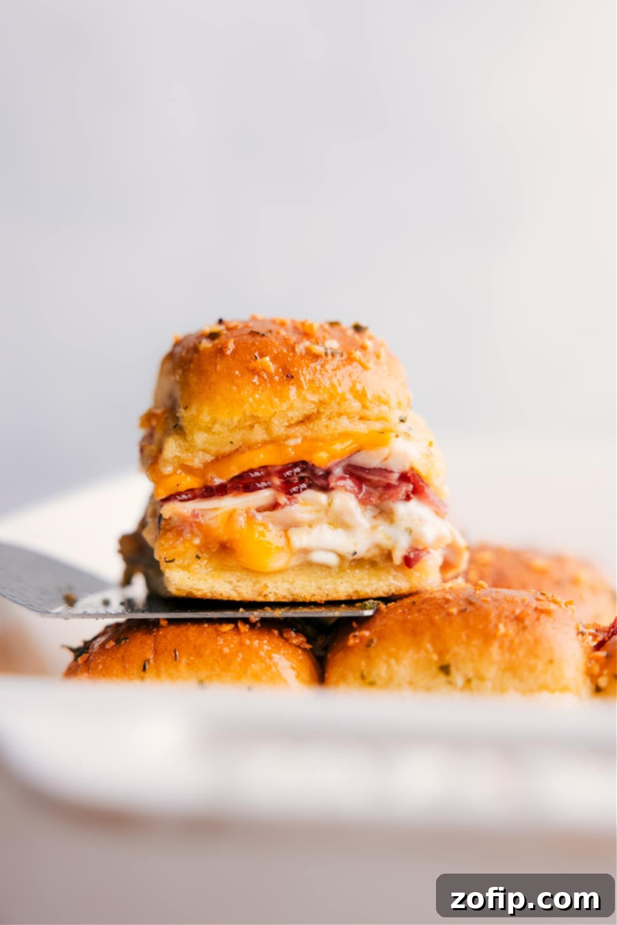 Ultimate Chicken Bacon Ranch Sliders 1 featured 153857