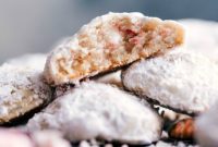 Peppermint Cloud Cookies