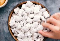 Easy Muddy Buddies Recipe