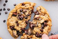 Easy Small Batch Oatmeal Cookies