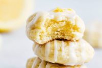 Soft-Baked Lemon Cheesecake Cookies