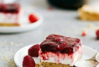 Easy Raspberry Jello Dessert