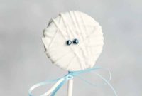 Double Trouble Halloween Oreo Pops