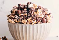 Decadent Chocolate Popcorn