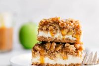 Spiced Apple Cheesecake Squares