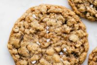 Chewy Oatmeal Delights