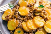 Creamy Crockpot Cheesy Potatoes