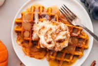 Fluffy Pumpkin Spice Waffles