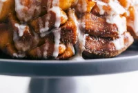 Sweet Cinnamon Pull-Apart Bread