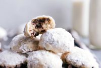 Sweet Powdered Chocolate Chip Delights
