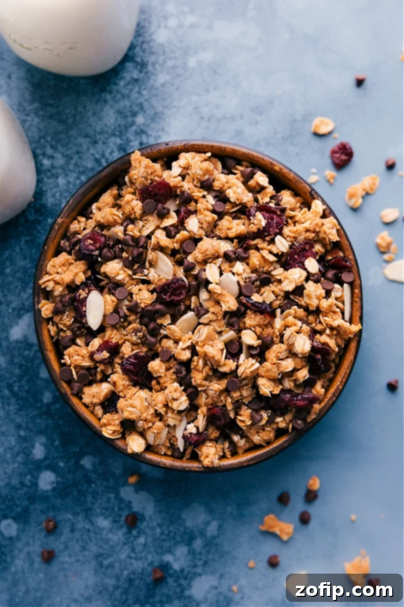 No-Bake Granola: A 10-minute, healthy, and customizable snack perfect for any time. Ideal with chocolate chips, cranberries, or almonds. Delicious and easy No-Bake Granola, a healthy snack ready in minutes without an oven