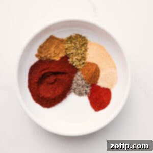 Homemade Chili Seasoning Blend 3 Close-up of the finished chili seasoning in a small bowl, ready to be used.