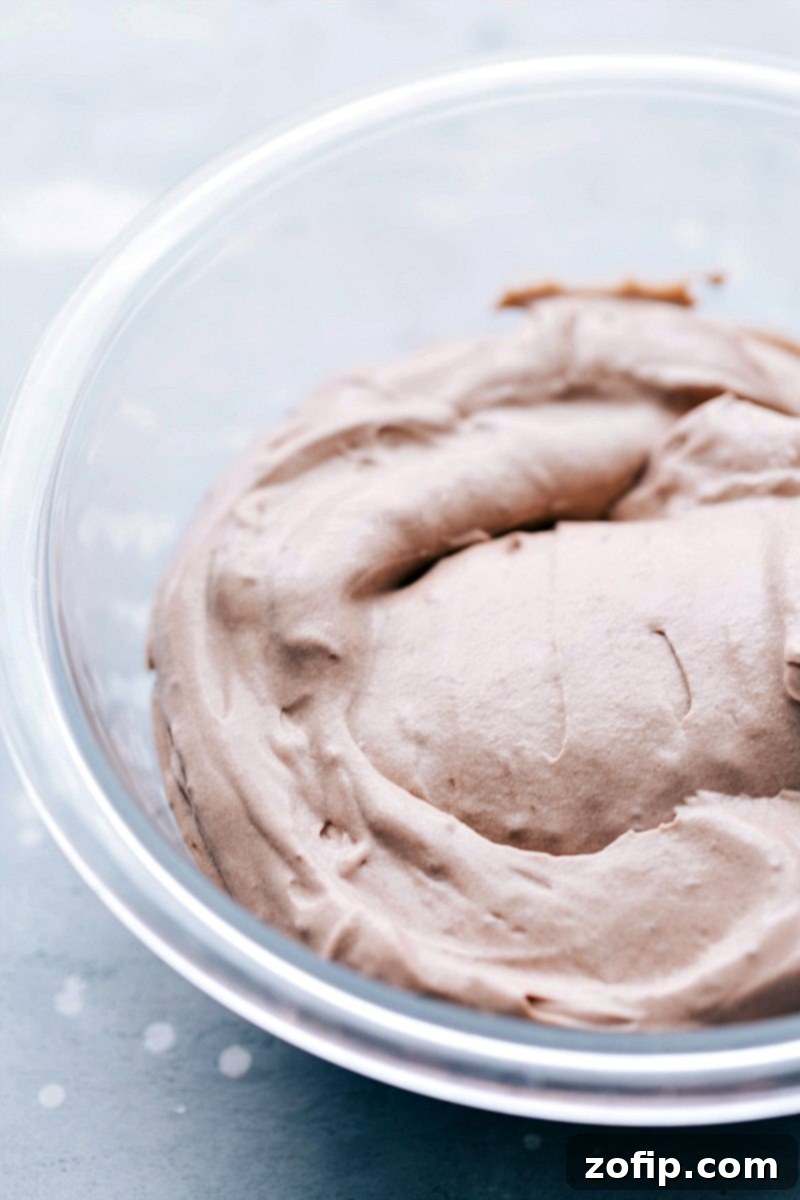 Close-up of a Sugar Cookie Turtle Pudding Bite, showcasing its layers of cookie, caramel, and chocolate pudding